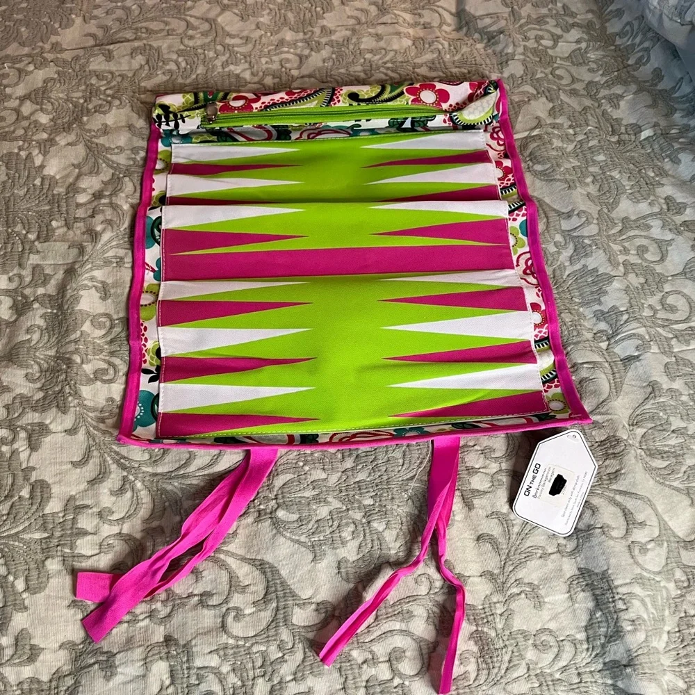 Backgammon On The Go Game Paisley print NWT